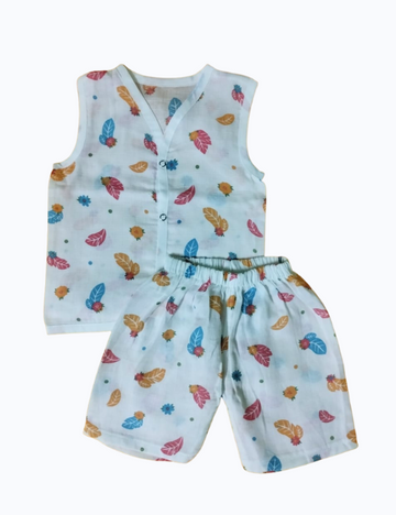 Cute Sleeveless Muslin Baby Set Soft Cotton Top & Shorts with Leaf Print (3–6M, Unisex)